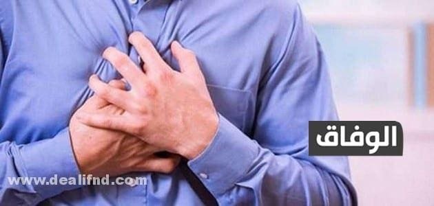 آلام الصدرية في الجهة اليسرى