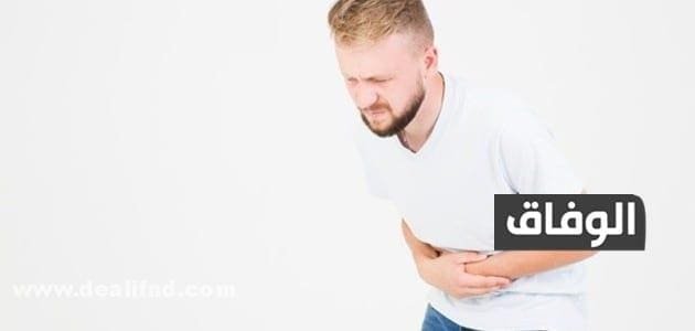 ما هو سبب ألم زي الجرح في البطن وهل تستوجب مراجعة الطبيب ؟ ألم زي الجرح في البطن