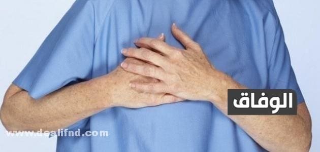 ألم في عظام القفص الصدري عند الضغط عليها