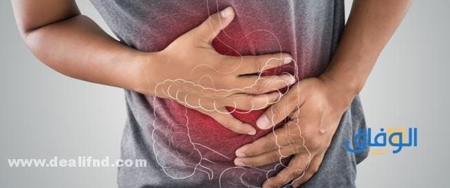 علاج التهابات القولون والانتفاخ بالأعشاب الطبيعية والأدوية