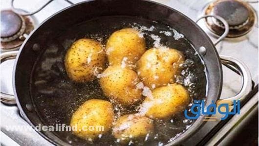 كيفية سلق البطاطس
