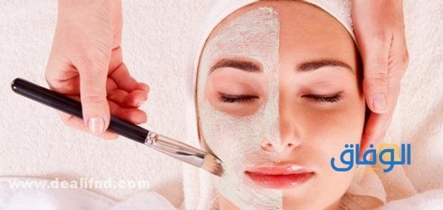 العناية بالبشرة الحساسة والجافة – في المنزل