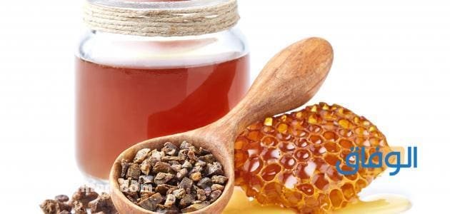طريقة خلط العكبر والعسل { وهل يزيد الوزن؟ }