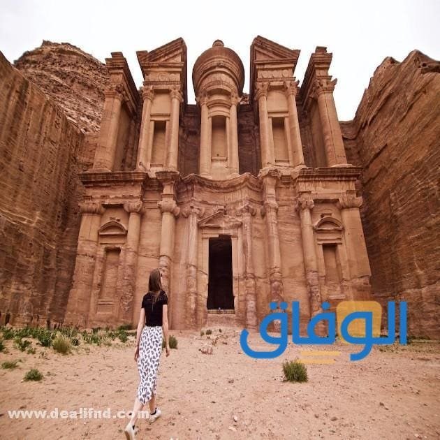 حفظ : موضوع تعبير عن السياحة (وأنواعها وأهميتها للشعوب) سياحة الآثار