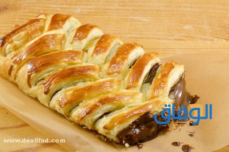 بالخطوات (طريقة عمل فطيرة الشوكولاتة بالصور) سهلة ولذيذة