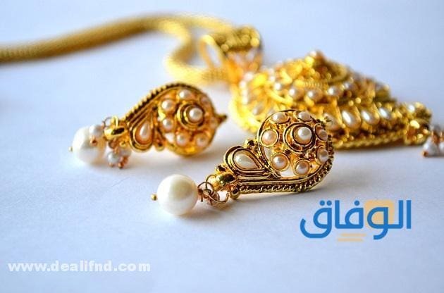 تفسير حلم إعطاء حلق ذهب (للرجل والمرأة) – بالتفصيل