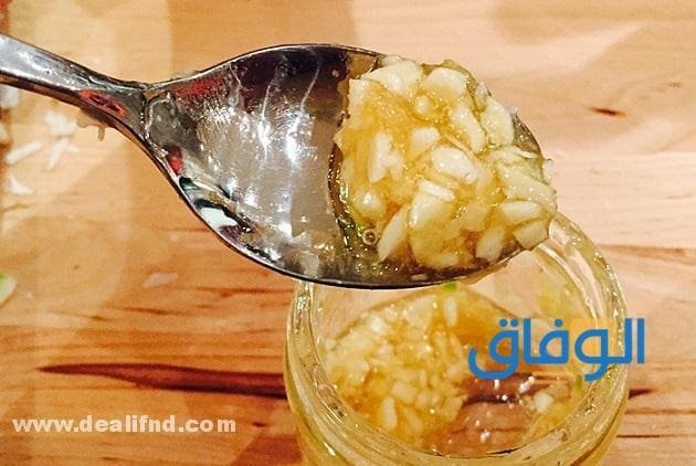 فوائد الثوم الذكر مع العسل