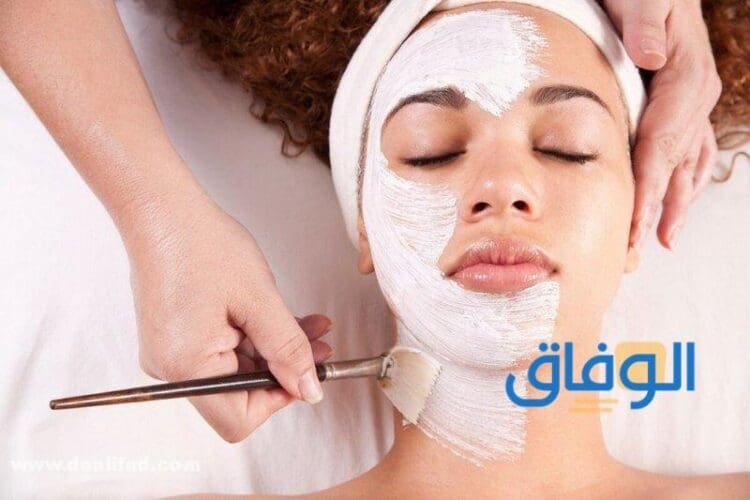 تنظيف البشرة العميق: خطوات وأساليب للحصول على بشرة صحية