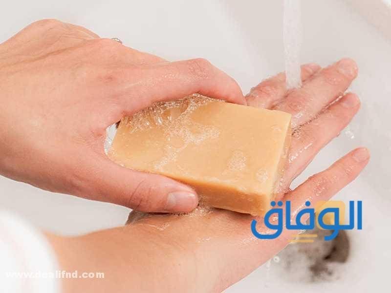 صابون التفتيح: دليلك لاختيار أفضل الأنواع لبشرة مضيئة
