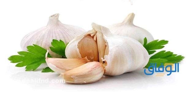 فوائد الثوم على الريق