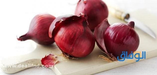 فوائد البصل الأحمر