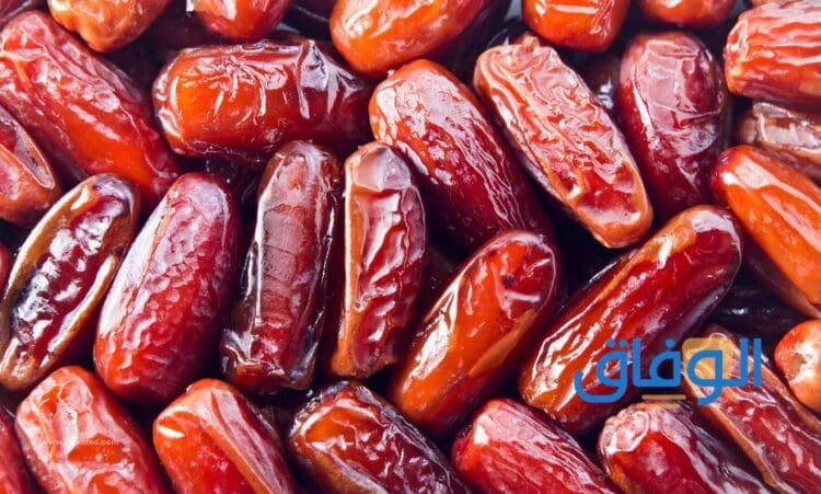 التمر في المنام