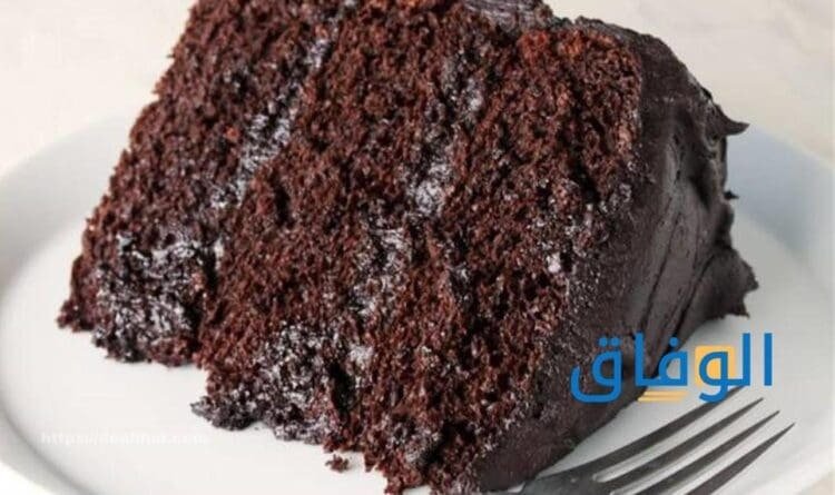 تفسير حلم أكل الحلويات | تفسير حلم أكل الحلويات مع الأقارب
