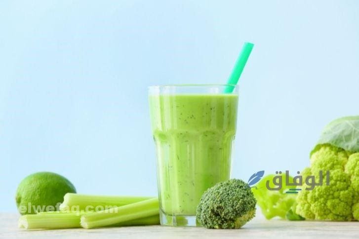 تجربتي مع العصير الأخضر | كيفية تحضير العصير الأخضر تجربتي مع العصير الأخضر كيفية تحضير العصير الأخضر
