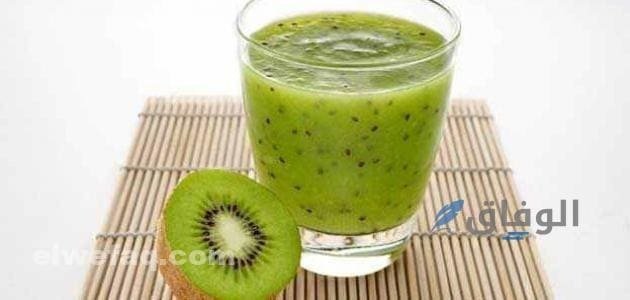 تجربتي مع العصير الأخضر | كيفية تحضير العصير الأخضر تجربتي مع العصير الأخضر كيفية تحضير العصير الأخضر