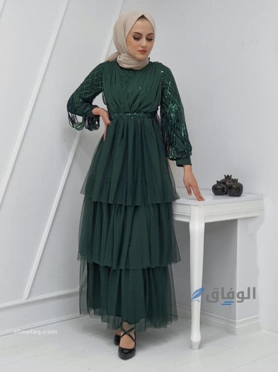 فساتين سهرة ناعمة