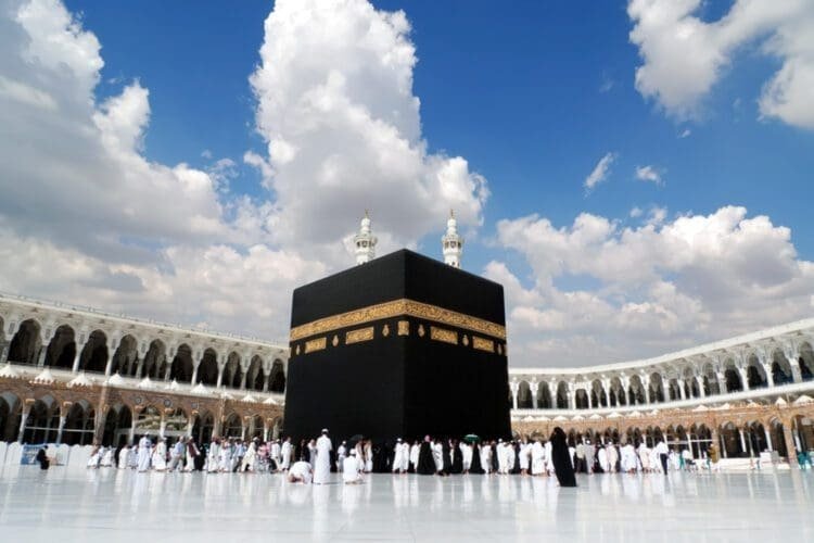 تفسير حلم الحج لشخص آخر