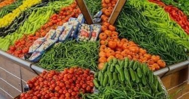 أسعار الخضروات والفاكهة اليوم الخميس 1-5-2025 فى الإسماعيلية
