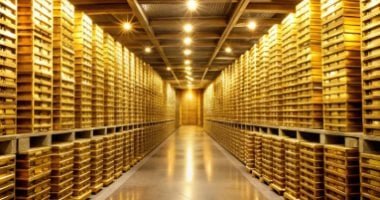 أسعار الذهب فى مصر اليوم الأحد 4 مايو 2025.. ترقب قرارات الفيدرالى