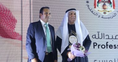 الأردن يكرم المسرحي إسماعيل عبد الله الأمين العام للهيئة العربية للمسرح