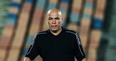 الأهلي يؤجل حسم مصير الأجانب لما بعد مباراة فاركو في ختام الدوري
