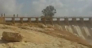 السيول تصل إلى سد الروافعة بوسط سيناء بدون تسجيل أى أخطار