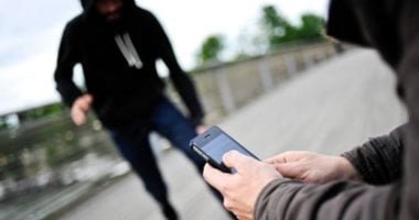 المتهمون بسرقة هواتف المحمول: نفذنا 9 وقائع بأسلوب الخطف