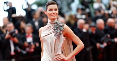 بريق النجوم يسطع في سماء كان.. لحظات ساحرة من افتتاح المهرجان السينمائي الـ78