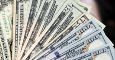 تعرف على أسعار الدولار والعملات الأجنبية اليوم الجمعة 2 – 5 – 2025