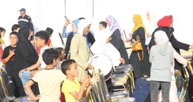 توافد المئات لحضور المؤتمر الشعبى لحزب الجبهة الوطنية بالشرقية