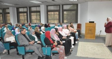 جامعة حلوان تنظم دورة تأهيل الكوادر الإدارية لتطوير مهارات الإشراف والتواصل