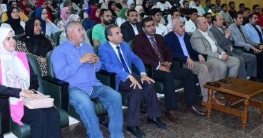 جامعة سوهاج تنظم ندوة “الذكاء الاصطناعى وإنترنت الأشياء والمخاطر”.. صور