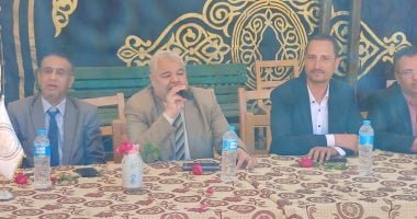 جولات لوكيل تعليم الأقصر لمتابعة انتظام الدراسة.. صور