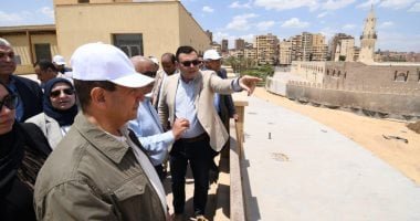 جولة موسعة لوزير الإسكان لمتابعة سير العمل بكافة مكونات مشروع “حدائق تلال الفسطاط”