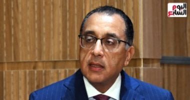 رئيس الوزراء يفتتح المقر الرئيسى لجهاز حماية المستهلك ويشاهد عرضا تسجيليا