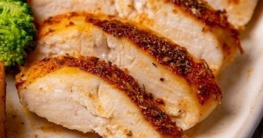 طريقة عمل صدور الدجاج الباردة.. أكلة سهلة وهيحبها أطفالك