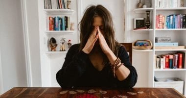 لو عاملالك فوضى فى البيت.. 5 طرق هتساعدك ترتب وتحتفظ بأغلى ذكرياتك