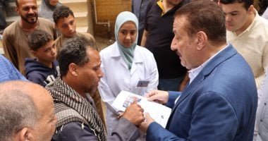 محافظ المنوفية يفاجئ عيادة الشهداء الشاملة للتأمين الصحى لمتابعة انتظام العمل