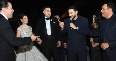 مساعد وزير العدل للديوان العام يحتفل بزفاف نجله على سفح الأهرام