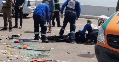 مصرع شخصين وإصابة 8 إثر تصادم سيارتين بطريق الروبيكى -العاصمة الإدارية