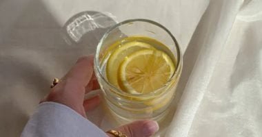 من مطبخك وبأقل التكاليف.. 5 مشروبات طبيعية تزيد عملية الحرق وترطب جسمك