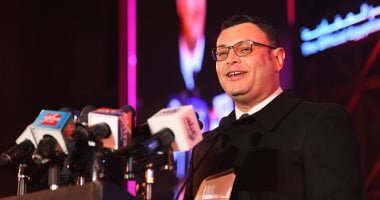 وزير الإسكان يتابع موقف تنفيذ المشروع السكني “ديارنا” المطروح للحجز حاليا