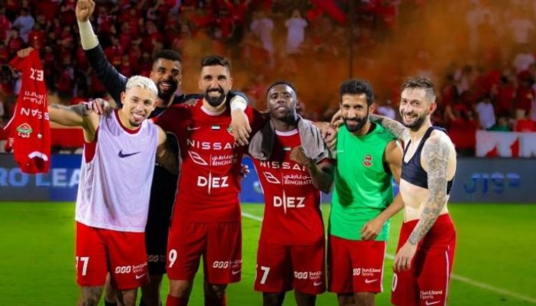 موعد مباراة شباب الأهلي ضد الوحدة في الدوري الإماراتي 2025 والقنوات الناقلة