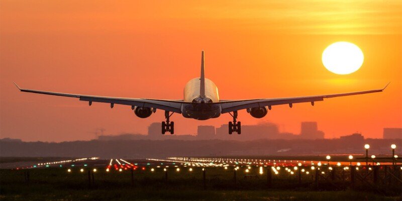 تكلفة السفر في رمضان 2026 من مصر إلى السعودية والإمارات (طيران + إقامة) تكلفة السفر في رمضان 2026 من مصر