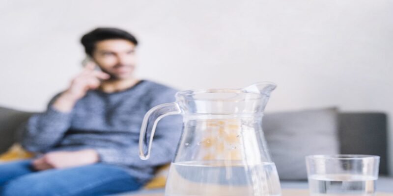 كيفية زيادة شرب الماء في رمضان 22026 بطريقة صحية | أخطاء شائعة تسبب العطش زيادة شرب الماء في رمضان