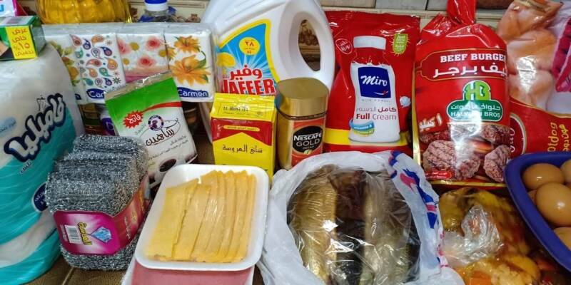 مقاضي رمضان الاساسية 2026: قائمة شاملة بالكميات + نصائح التخزين وتوفير الميزانية مقاضي رمضان الاساسية